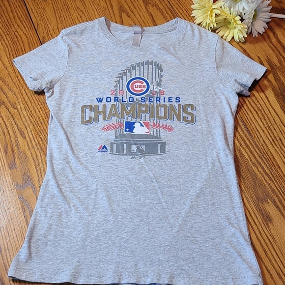 Chicago Cubs 2016 World Series Shirt - Picture 2 of 6